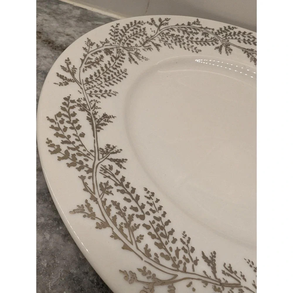 Crate & Barrel Botanical Vine Plate Silver Leaves Monno Bangladesh, 9.5in